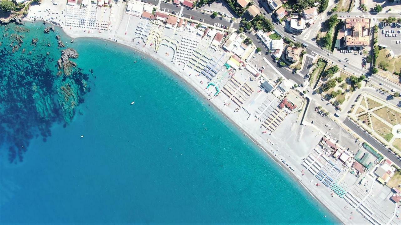 Porta Marina Guest Rooms Scalea Exteriér fotografie